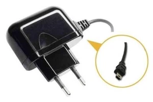 Chargeur Secteur Mini USB ~ Blackberry 8110 Pearl / 8120 Pearl / 8130 - Photo 1 sur 2