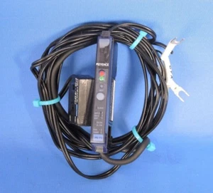 Keyence PS-T1 Verstärker mit PS-49-C Sensor und Kabel - Bild 1 von 4