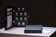 999,9 je 1g Goldbarren - Deutsche Wahrzeichen in Gold |10 Barren in Kofferbox