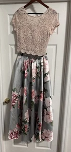 Xtraordinary Juniors Size 9 Pink Floral Two-Piece Prom Formal Dress - Picture 1 of 4
