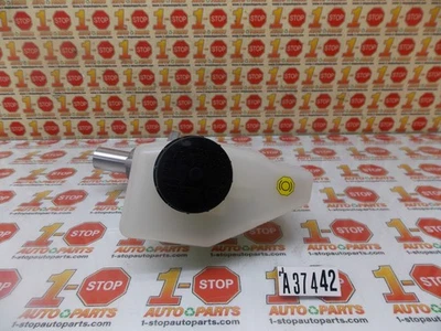 Cilindro maestro de freno Infiniti Q50 2014-2023 D6010-4Gk7A OEM Foto 1 de 4