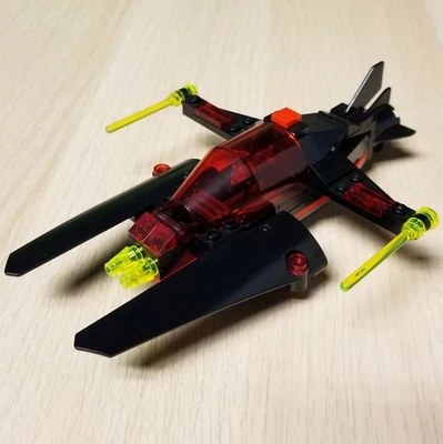 Lego Space Police III: Raid VPR 5961 personalizado negro/rojo  Foto 1 de 4