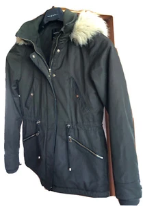Olivfarbene Parka-Jacke, Kapuze mit Kunstfell, Gr.34 XS - Bild 1 von 14
