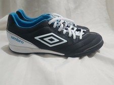 umbro astro trainers