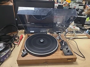 ROTEL RP-1500 TURNTABLE RECORD PLAYER - SPARES OR REPAIRS - Picture 1 of 19