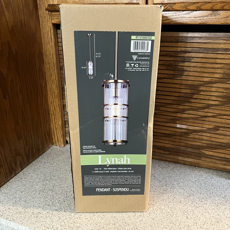 Canarm IPL1018A01GD Lynah Ribbed Glass Pendant Light in Gold NEW IN BOX - Изображение 1 из 1