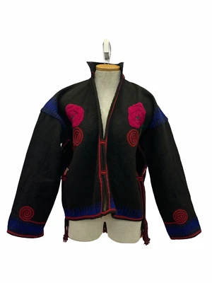 Abrigo Chaqueta Vintage Años 60 Años 70 Lana Negro Floral Bordado Años 60 Foto 1 de 4