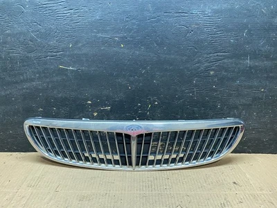 2000 to 2001 Infiniti i30 Front Upper Grill Grille OEM OEM u6421 DG - Image 1 of 4