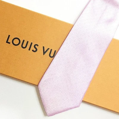 Corbata Louis Vuitton Floral Seda Rosa Sin Usar Clásica Regalo Foto 1 de 4