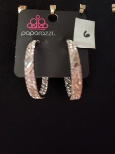 Paparazzi Hoop GLITZY by Association - weiß - 1 3/4" Reifen - Bild 1 von 1