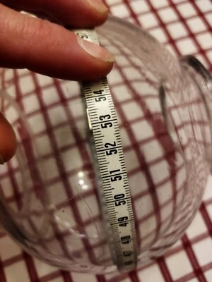 Ancienne boule globe lampe pétrole en verre épais dit loupe de dentellière - Photo 1/4