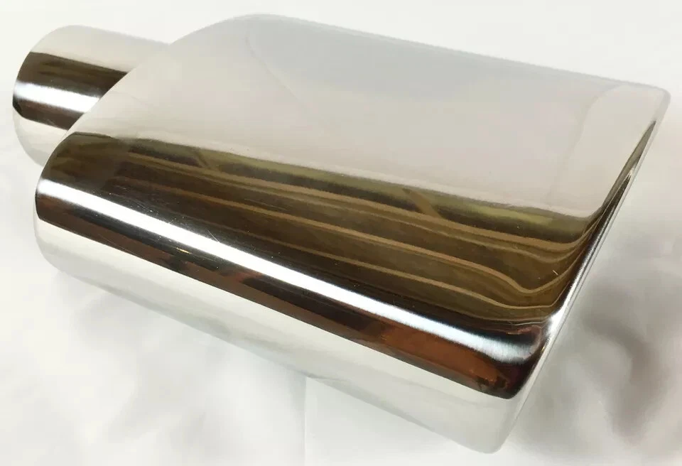 Punta de escape de acero inoxidable - Inclinación ovalada enrollada 2,25" entrada - 5,5" x 3" salida Foto 1 de 1