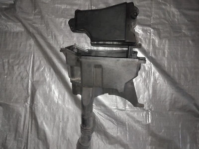 2001-2006 LEXUS LS430 4.3L V8  ECM ENGINE CONTROL ECU HOUSING BOX WITH LID COVER Foto 1 de 3