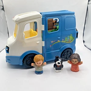Fisher Price Little People SONGS & LIGHTS Camper RV Motor Home w 3 Figures 2015 - Picture 1 of 24