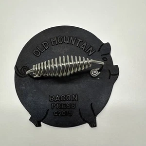 Old Mountain Cast Iron Bacon Press Pig Shape Spiral Handle 7” Heavy Cast Iron - Picture 1 of 8