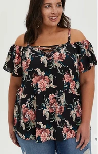 Top Torrid Talla 2 Plus Georgette Con Cordones Hombro Frío - Blusa Floral Negra - Imagen 1 de 11