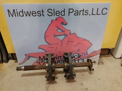 Polaris Edge 550 2001 conductor de oruga, eje de transmisión eje de piñón 01-02 Indy 500 Foto 1 de 4