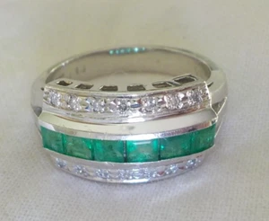 Anillo de diamantes princesa esmeralda conjunto de canales de platino - 7,32 gms, talla 6,25, 0,85 ctw - Imagen 1 de 11