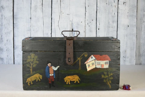 Vintage wooden box / Wooden chest box / Wooden box with lid / Storage box Cover