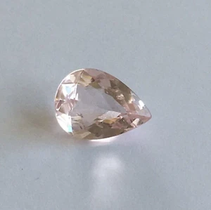 Pietre sciolte originale morganite naturale pera sfaccettata colore pesca (6x4 mm - 10x7 mm) - Foto 1 di 5