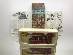 CORGI TOYS 1127 SIMON SNORKEL FIRE ENGINE TRUCK -RED L24.0c - GOOD IN BOX - Imagen 1 de 13