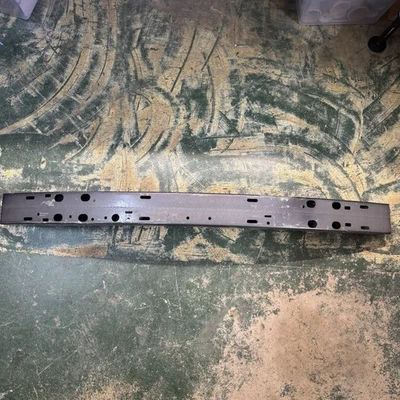 Dodge Charger 2006-2023 parachoques delantero haz de refuerzo 68100209AF OEM Foto 1 de 4