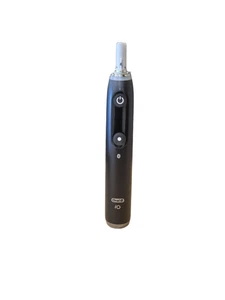 Braun Oral-B iO-9 Elektrische Zahnbürste - Handstück Schwarz - Bild 1 von 4