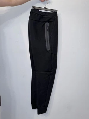 Pantalones de chándal Nike Sportswear Club negros/blancos para hombre Foto 1 de 4