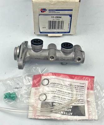 Cilindro maestro de freno 11-2994 Carquest Reman, sin ABS para Dodge Hyundai en la tabla Foto 1 de 4