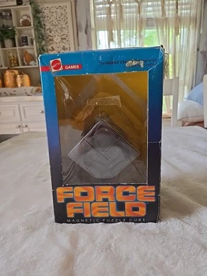 Force Field Magnetic Puzzle Cube Mattel 1987 new old stock Glue Unstuck On Side - Image 1 of 4