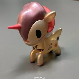 Regali giocattolo SDCC 2018 Tokidoki Metallico Series 3 Unicorno 3" LEGNO - Foto 1 di 5