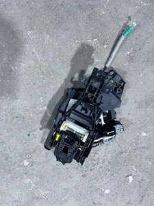 Maniglia porta posteriore destra + serratura Volvo V60 31462723 2018+ - ricambio OEM - Foto 1 di 5