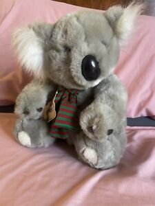 GUND Fashion Bug Plush Wish List Koala Bear Red Green Striped Scarf Stuffed