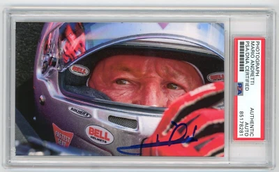 Foto firmada por Mario Andretti - NASCAR Racing - Piloto de Fórmula 1 - IndyCar - PSA Foto 1 de 2