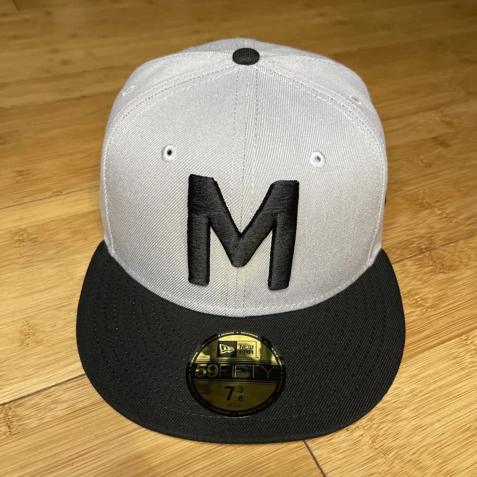 Gorra New Era 59FIFTY Montgomery Galletas Rickwood Liga Negra Equipada 7 3/8 MiLB Foto 1 de 4