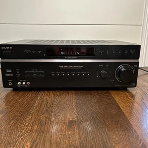 Sony STR-DE697 Dolby Pro Logic  Receiver Stereo Home Theater - Picture 1 of 12