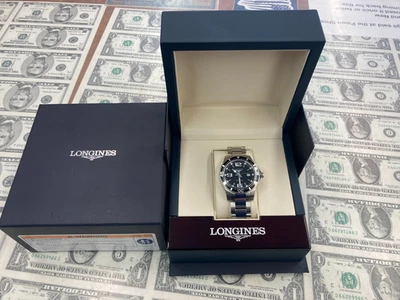 Reloj de cuarzo Longines HydroConquest para hombre negro L3.730.4.56.6 de acero inoxidable para buceo Foto 1 de 4