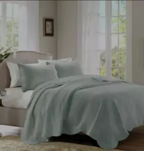 Madison Park 3pc Kng/Cali King Scalloped Edge Reversible Coverlet Seafoam Green - Picture 1 of 6