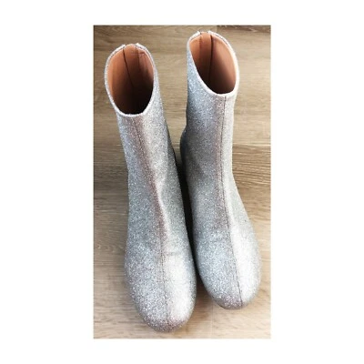 Botas Dries Van Noten BNWT Space Girl, 37.5 Foto 1 de 4