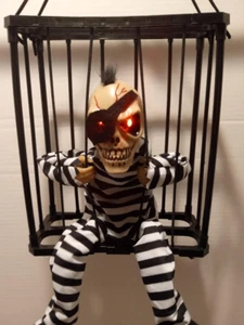 New Sealed Halloween Animatronic Prop Decoration Motion Sensor Skeleton - Picture 1 of 9