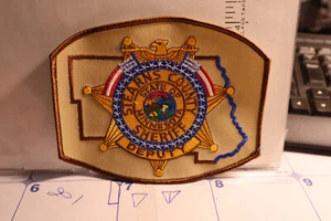 police patch  STEARNS COUNTY  DEPUTY SHERIFF MINNESOTA - Picture 1 of 1