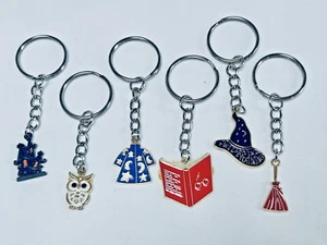 6 Harry Potter Theme Keyrings Bag Charms Birthday Party Bag Fillers FREEPOST - Picture 1 of 3