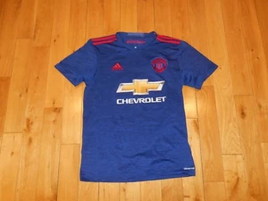 Neu Adidas 2016 Manchester United Red Devils Fußball Football Trikot Kit Herren S - Bild 1 von 7