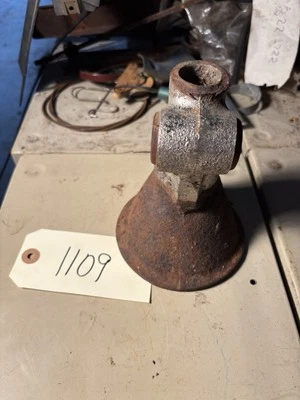 1968 1969 68 69 AMC Amx Javelin Trunnion Core - Image 1 of 4