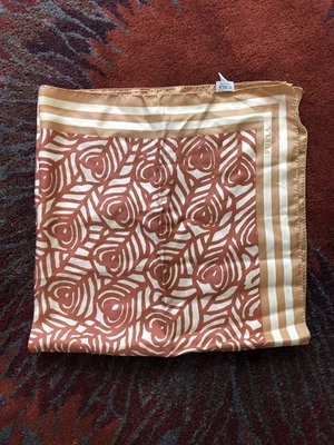 Bufanda Furla 100% Seda Made in Italy Foto 1 de 4