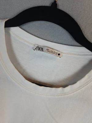 Camiseta Zara Para Hombres Grande Manga Corta Blanca Peso Pesado Cuello Redondo Calce Relajado Foto 1 de 4