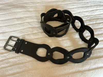 Hobbs Belt Black Leather Women’s, Loop Style, Medium - Image 1 of 4