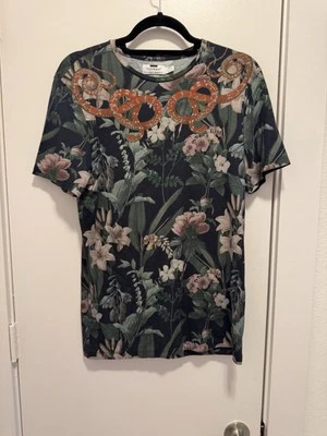 Camiseta Topman masculina gráfica pequena nova sem etiquetas - Imagem 1 de 4