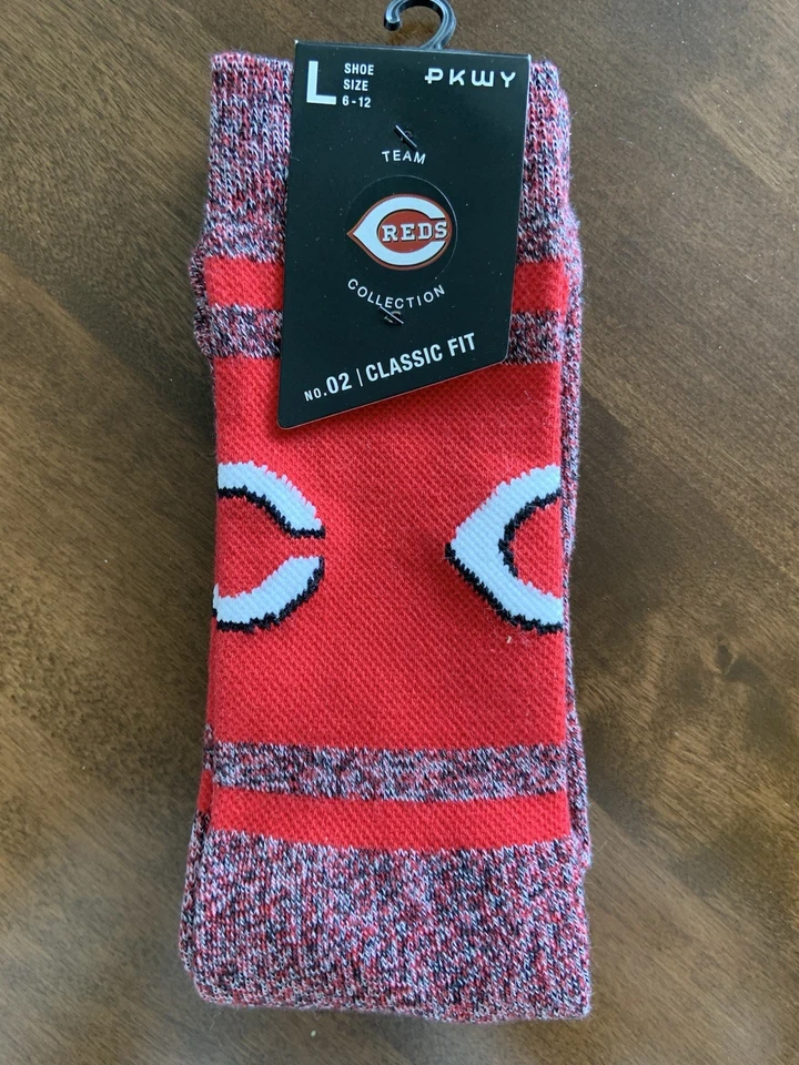 MLB Cincinnati Reds Socks — Men’s L NWT - Image 1 of 1