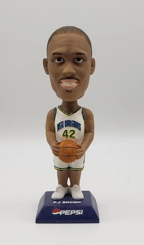 2003/04 P.J. Brown New Orleans Hornets #42 Pepsi Stadium Giveaway Bobblehead Cover